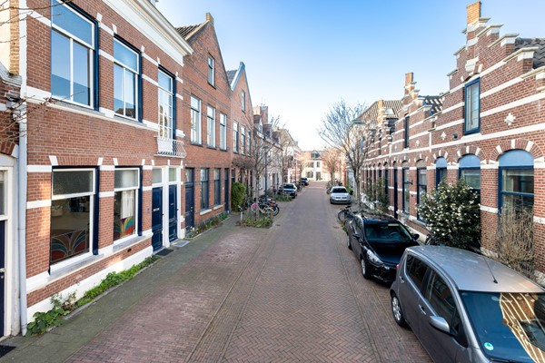 Foto - Te koop: Unieke, sfeervolle en karakteristieke familiewoning in Breda!